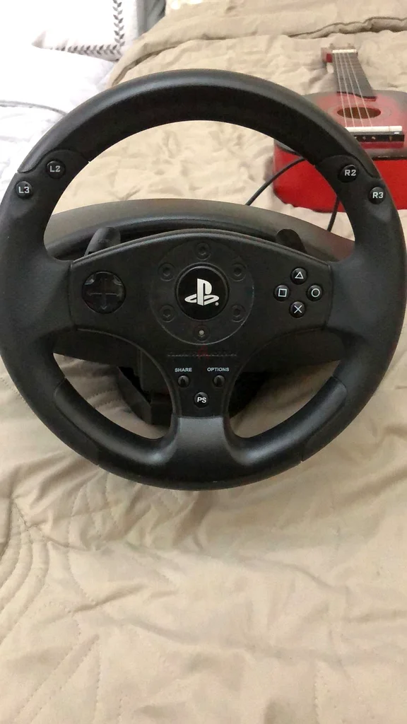 Steering wheel T80 thrustmaster for PS4/3 دوبيزل