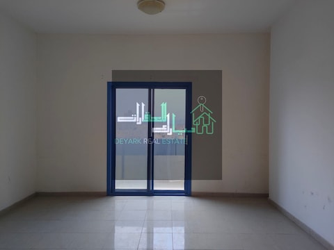 2bhk In The Al-nakhil Neighborhood. Its Features Include Free Parking , Central Air Conditioning,