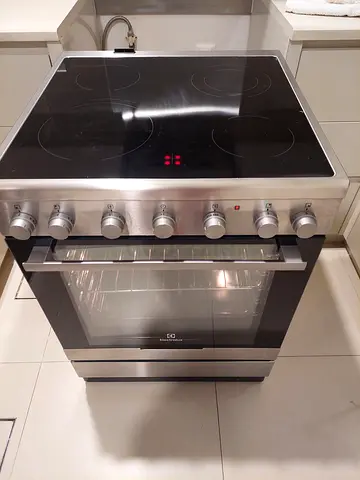 Electrolux Ceramic 4 Zone Model EKC96150AX Size 60 c.m FREE DELIVERY+WARRANTY