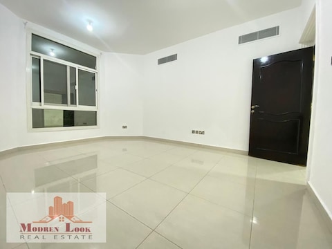 Excellent Condition One Bedroom Hall With Separate Kitchen And Bath Tub Washroom In Khalifa City A