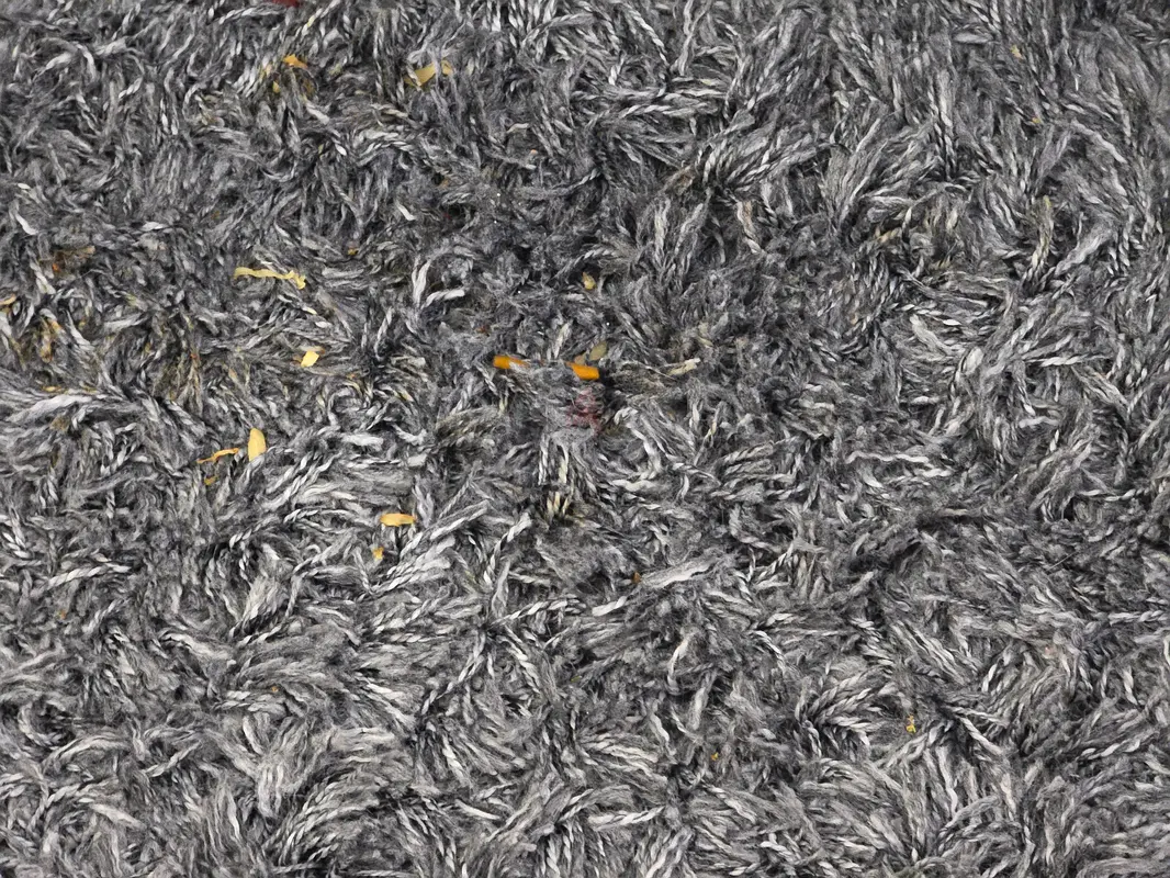 IKEA GASER Grey high pile 133 * 195 cm دوبيزل