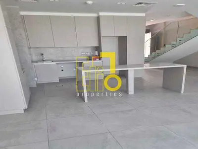 Burj Khalifa View|3bhk+maids|single Row