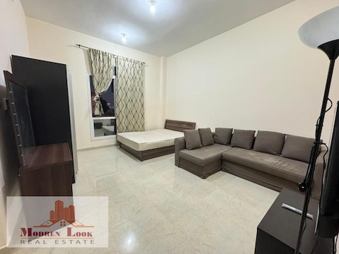 Monthly 2900 Furnished Gorgeous Look Studio With Beautiful Kitchen And Well Proper Washroom In Kca