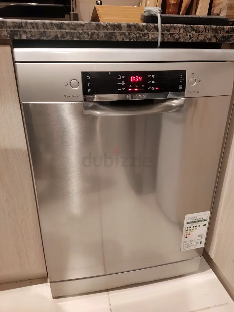 BOSCH series 4 German dishwasher دوبيزل