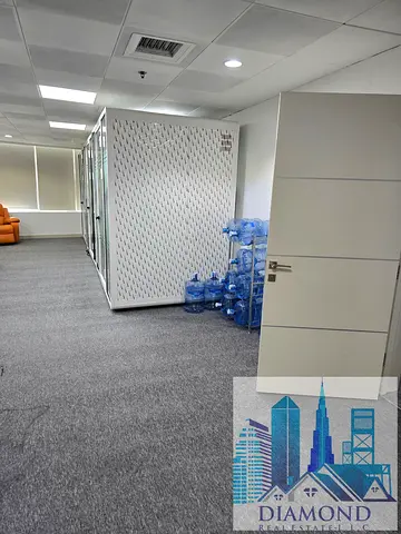 Empty Biggest Size Office For Sale With Parking In Horizon Tower