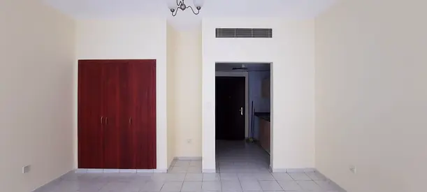 Rented Studio Without Balcony In Italy Cluster