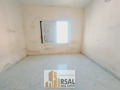 Prime Location 1_ Bhk Apartment For Bechelors _ Spacious Haal Big Kitcjen And.washroom