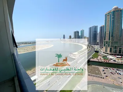 Direct View Of The Lake With Air Conditioning. The Owner Has A 3 Master Bedroom Apartment, A Hall A