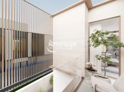 Single Row | Luxury 4br Villa | Iconic Location