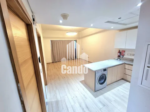 Right In Front Of The Metro | Vacant | Ready To Move In