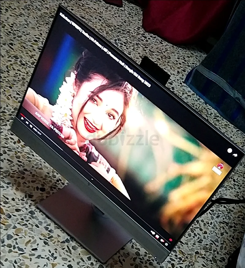 HP 24inc Bezel Less IPS Display FHD LED Monitor With Camera Speaker + Hidrolic Stand Model No E243M632576354216991117