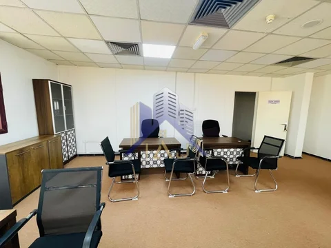 Fully Furnished & Luxury Offices With Big Window & Road View