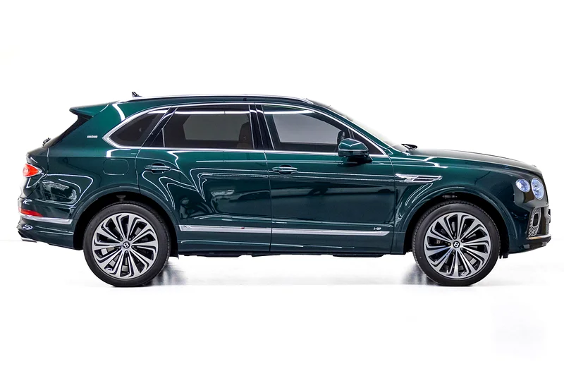 BENTLEY BENTAYGA V8 I FIRST Edition I Warranty I Service I High Specification63175262722562111