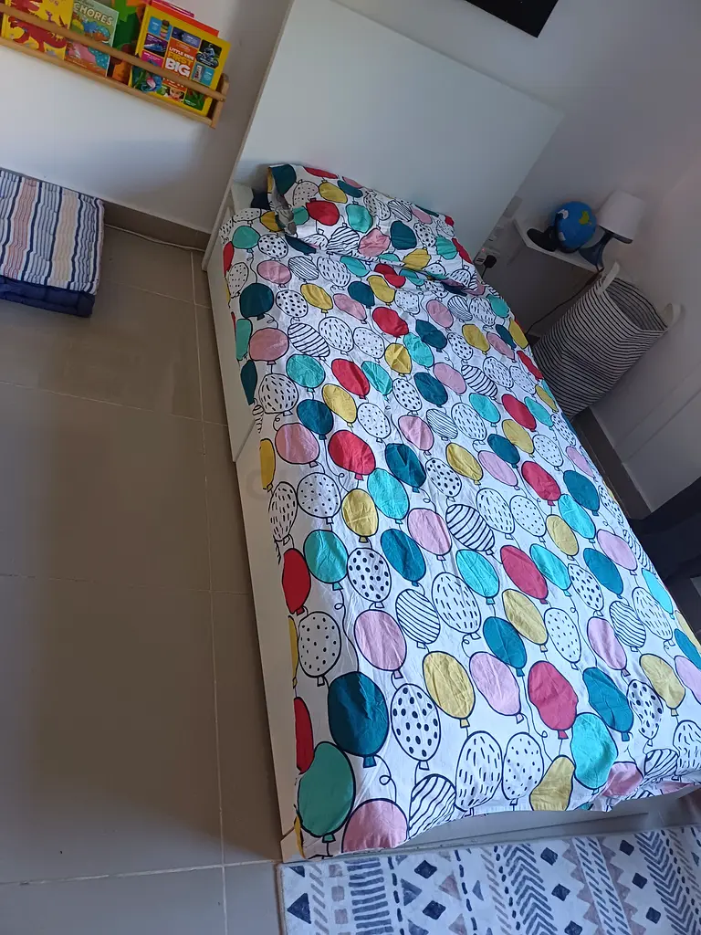 Toddler bed with storage