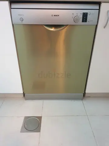 Bosch 12 Place Settings 5 Programs Free Standing Dishwasher Silver Sms50D08GS FREE DELIVERY +WARRANT