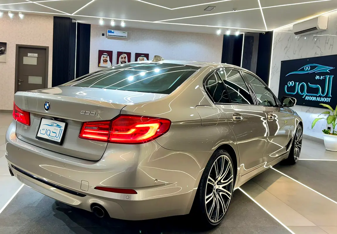 BEST BMW 530i SPORT LINE || GCC || TOP RANGE || ACCIDENTS FREE ...