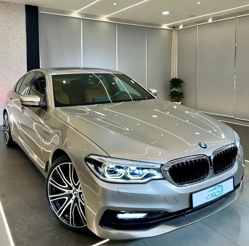 BEST BMW 530i SPORT LINE || GCC || TOP RANGE || ACCIDENTS FREE ...