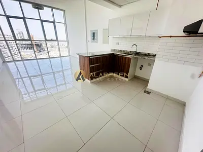 Chiller Free Building | Prime Location | Call Now