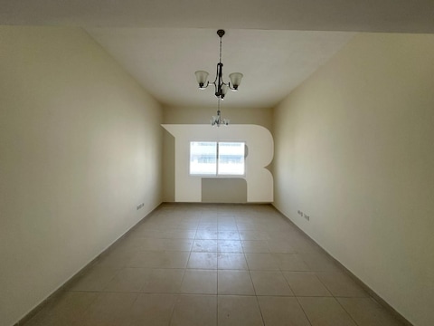 Spacious And Well Maintained 1br Apartment
