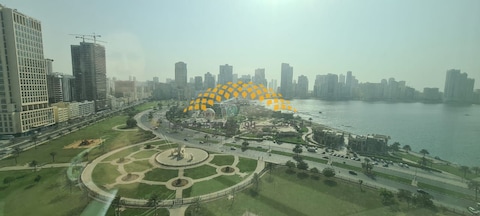 Panoramic View | Prime Location | Easy Access To Dubai