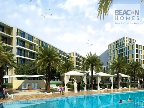 Luxury 2 Bedroom Apartment With Pool View