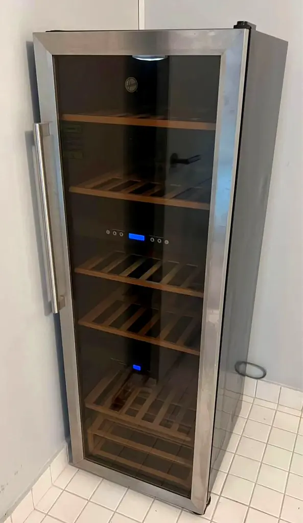Hoover Dual Zone Temperature 76 Bottles Capacity Wine Cooler