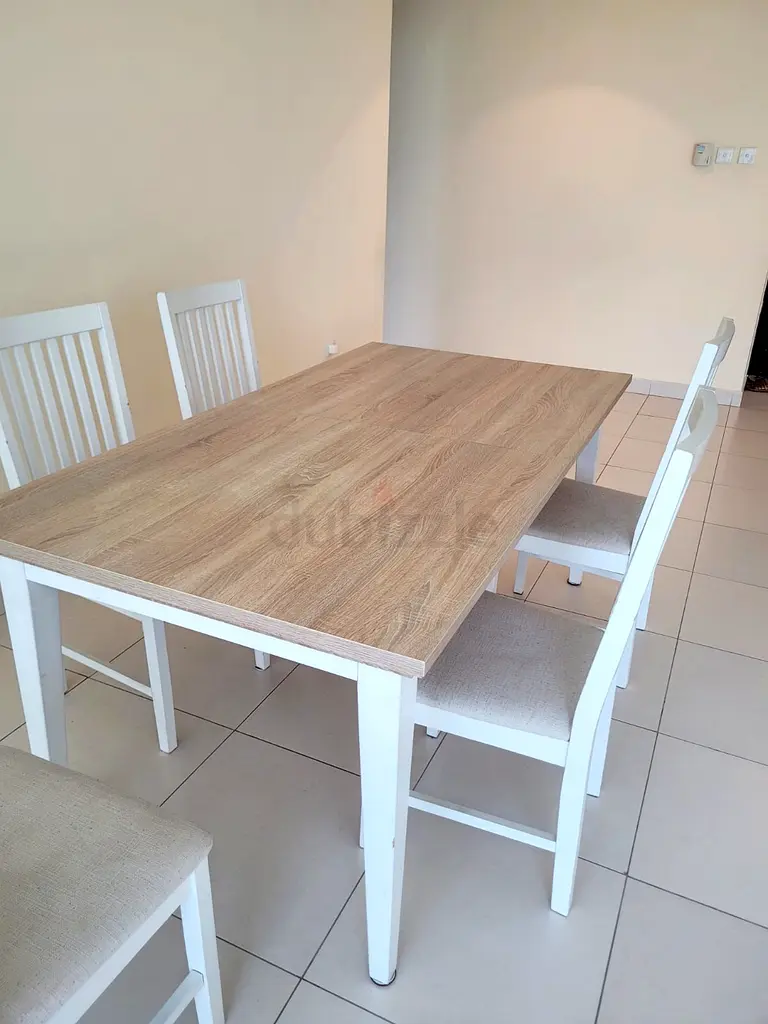 Dining Table set with Chairs