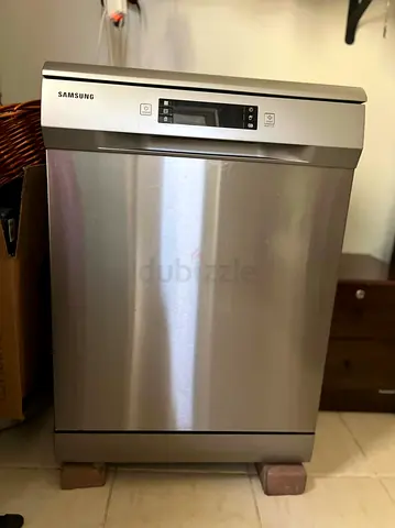 Samsung 7 programmes 14 place settings Dishwasher, Silver- FREE DELIVERY+WARRANTY