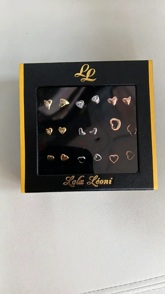 Lola Leoni Women Mixed Heart Shaped Earrings Set Dubizzle lola-leoni-women-mixed-heart-shaped-earrings-set-dubizzle