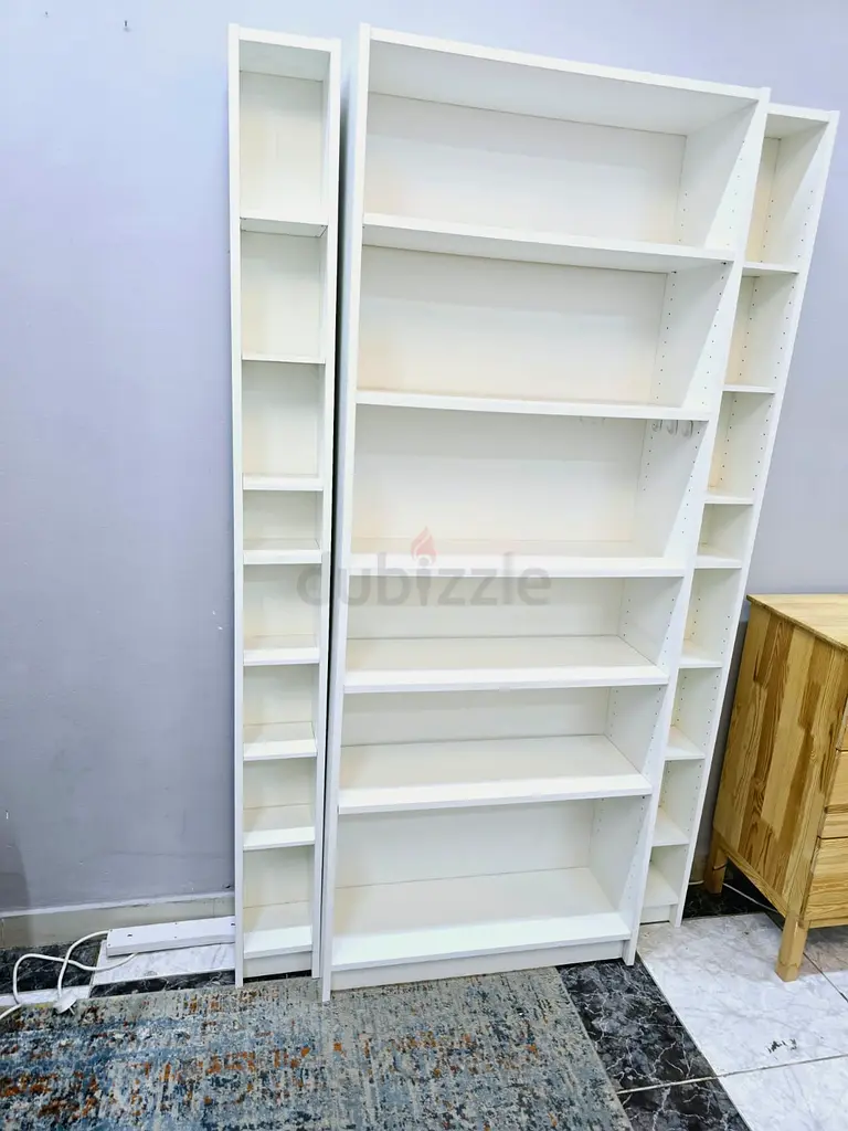Ikea white shelving unit دوبيزل