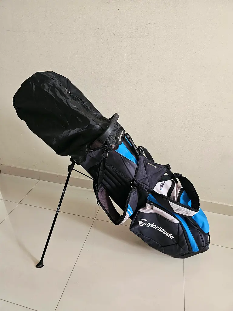 Taylor made golf clubs R9