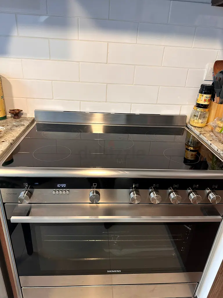 Siemens 5Burner Electric Cooker
