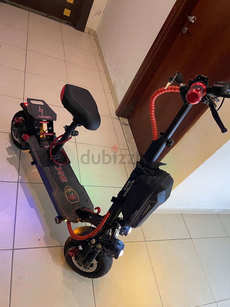 Electric scooter