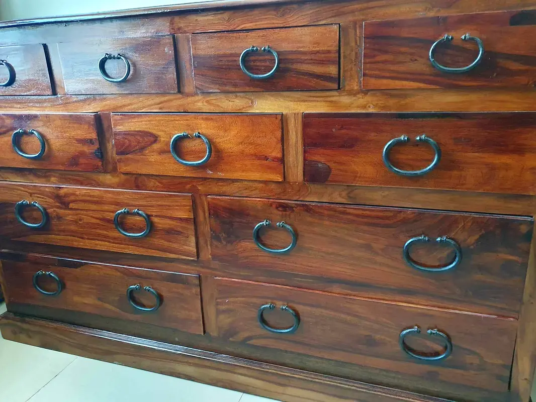 marina chest of drawers