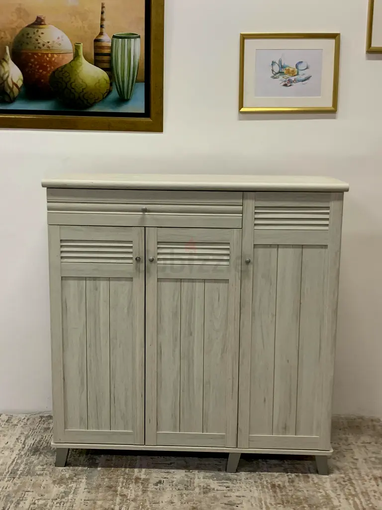 3Door shoe rack with one drawer