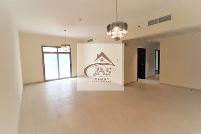 2 Bhk+ Maids | Next To Metro | Closed Kitchen