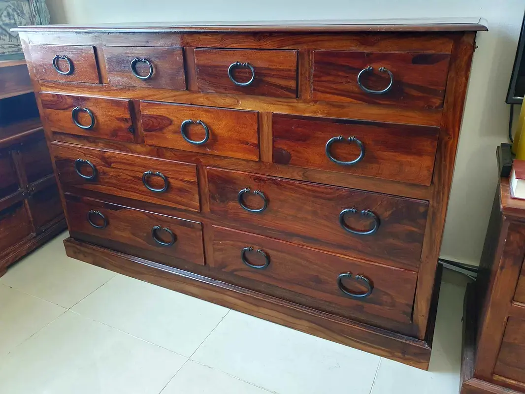 marina chest of drawers
