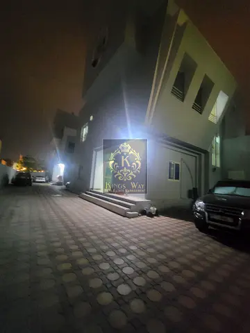 Very Lavish Biger 1bhk Available In Mbz City