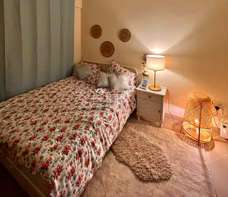 Apartment Cosy Spacious Room in JLT for a female Dubai