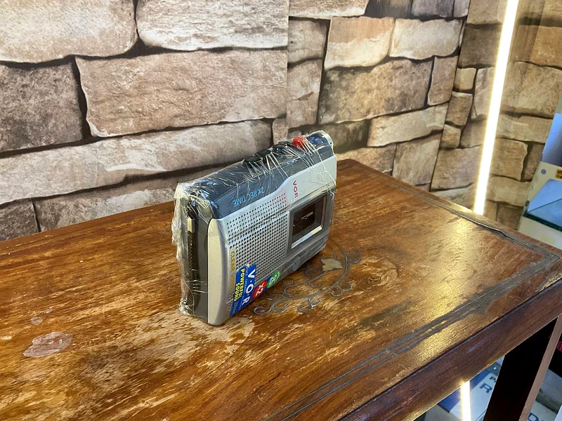old walkman sony cassette player \ مسجل صغير سوني63260736846209112
