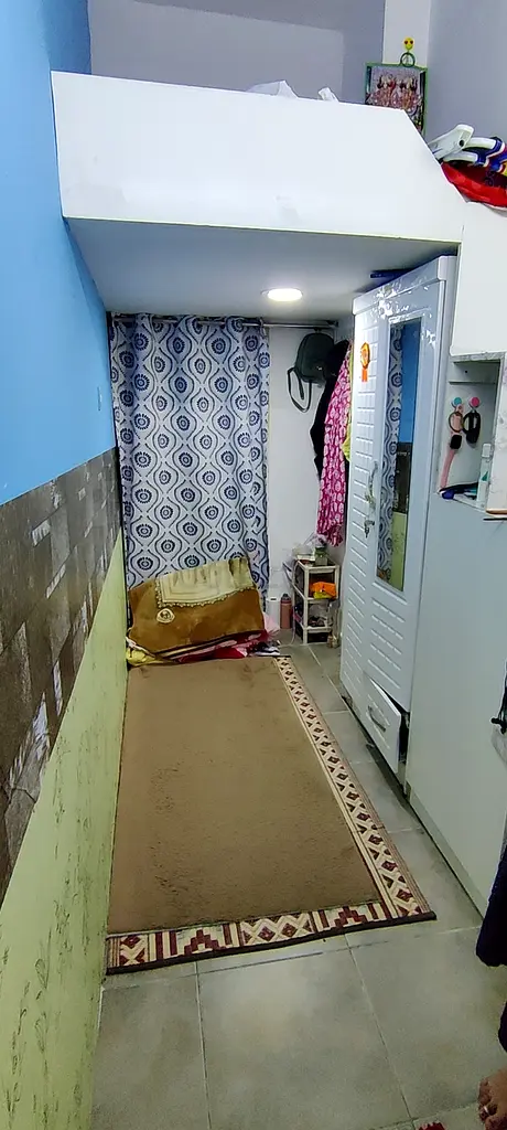 Apartment Partition available for 1500 AED rolla Street Bur Dubai