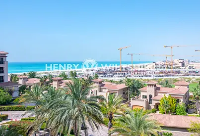 Vacant | Stunning Views With Big Balcony