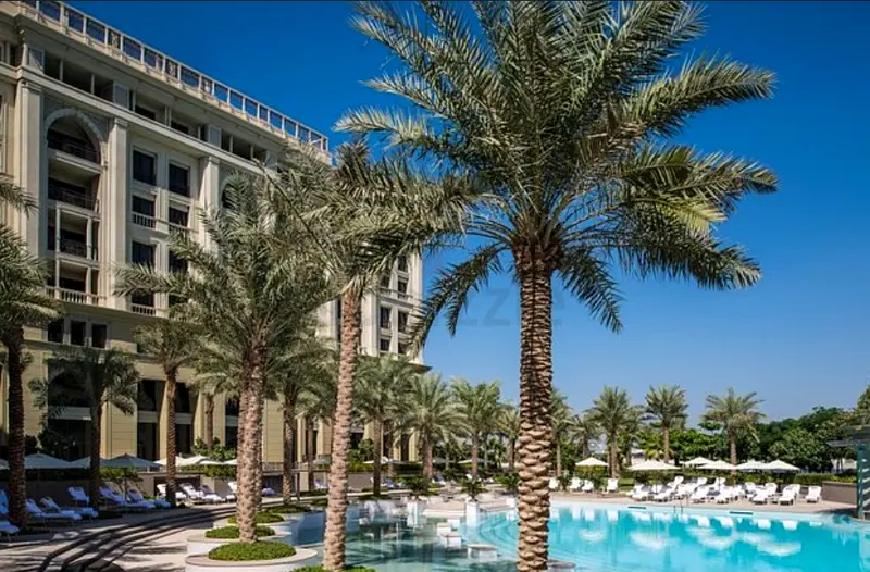 Palazzo Versace massage and pool access voucher