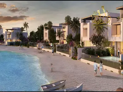 Direct Beachfront - Luxury Community - Marina - Water Taxi