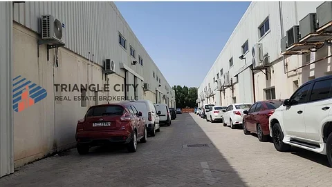 Warehouse Compound For Sale In Dip 2 | Net Roi 8.5% | Exclusive