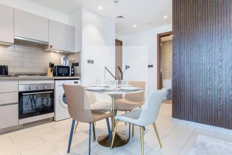 High Floor | Downtown View | Vacant On Transfer