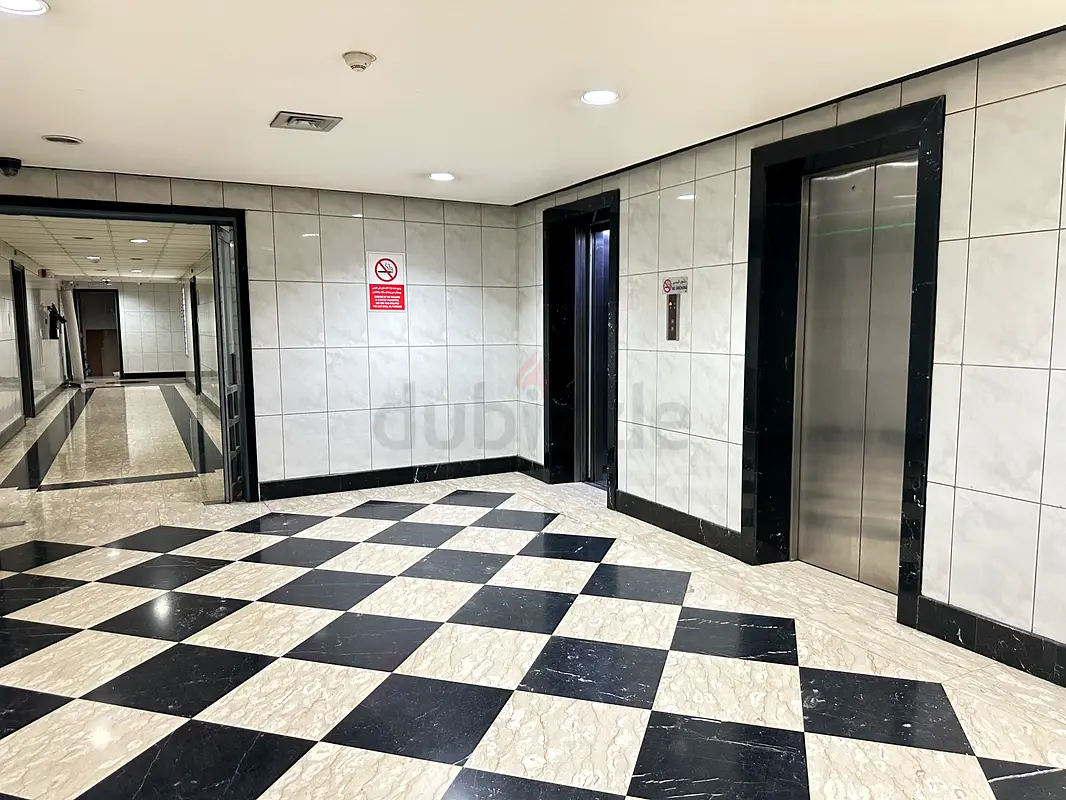 Office 900 Sqft Fitted Office for Rent in Abu Hail Near Metro Station