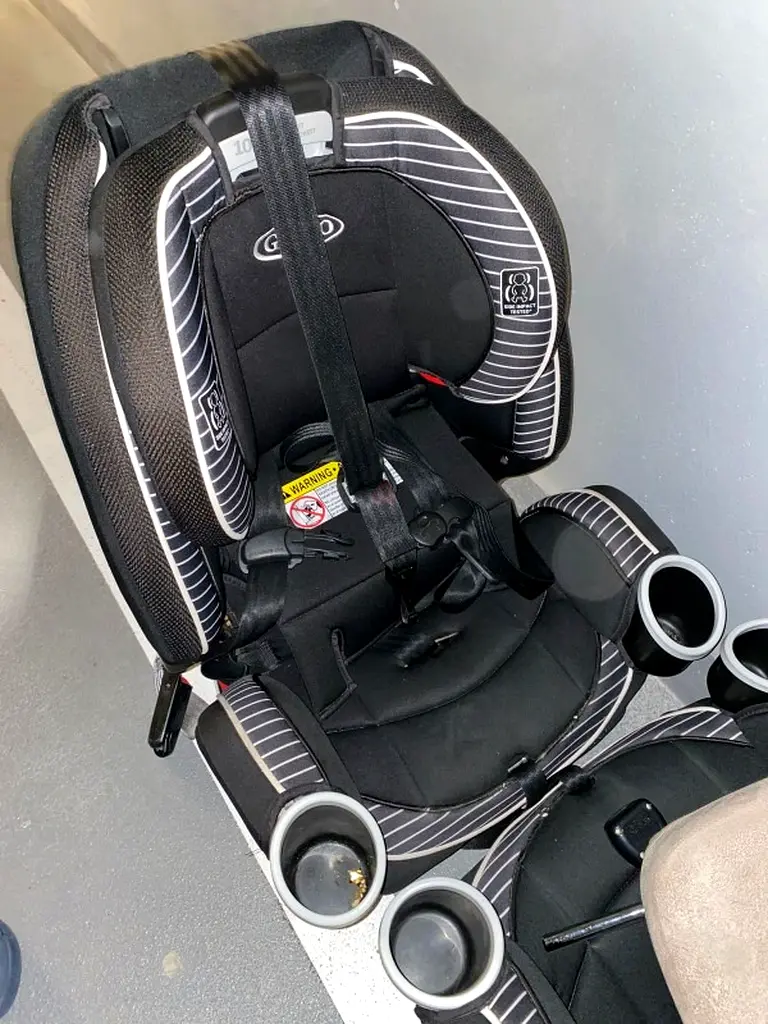 Car seat 4 in 1 crago