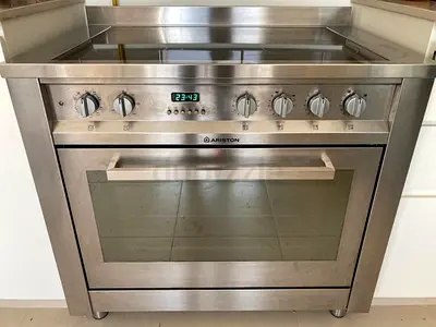 Italy Made Ariston 5 Burners Ceramic Cooker Electric Oven 90 Cm By 60 Cm FREE DELIVERY +WARRANTY