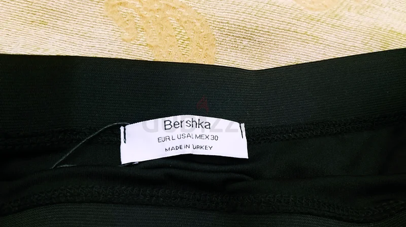 Brand new bershka net pleated skirt63240125171841111